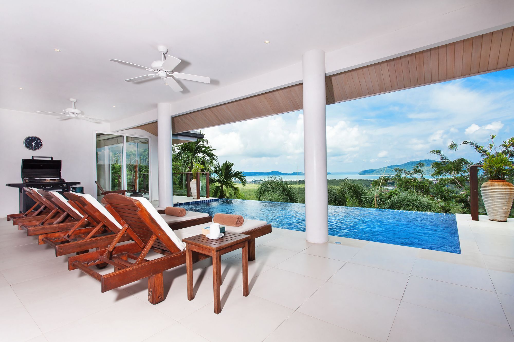 Villa Alangkarn Andaman 5 Bed Infinity Pool With Incredible View Nai Harn Exteriér fotografie